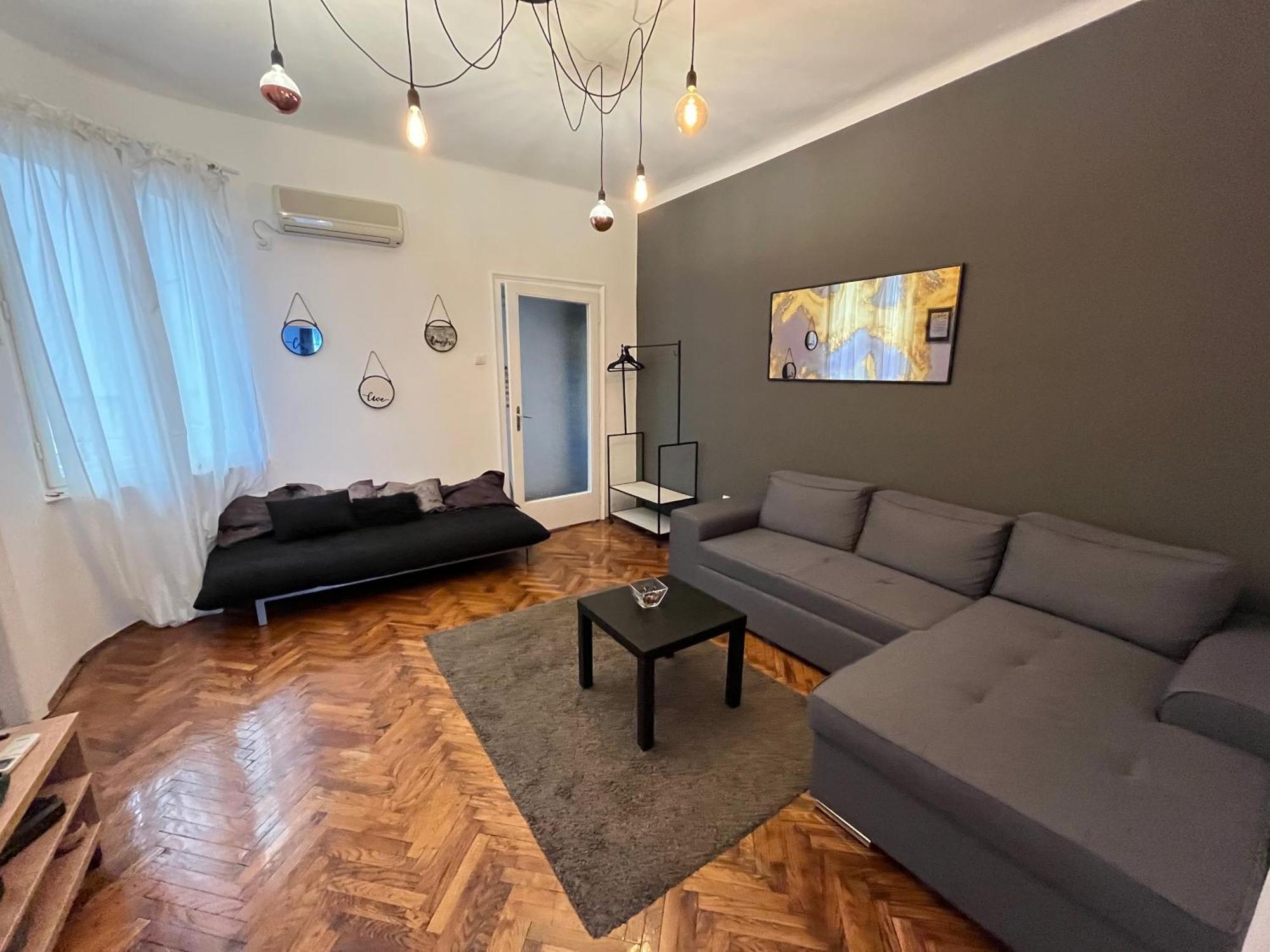 Two Bedroom Apartment Near Slavija Square Belgrado Exterior foto